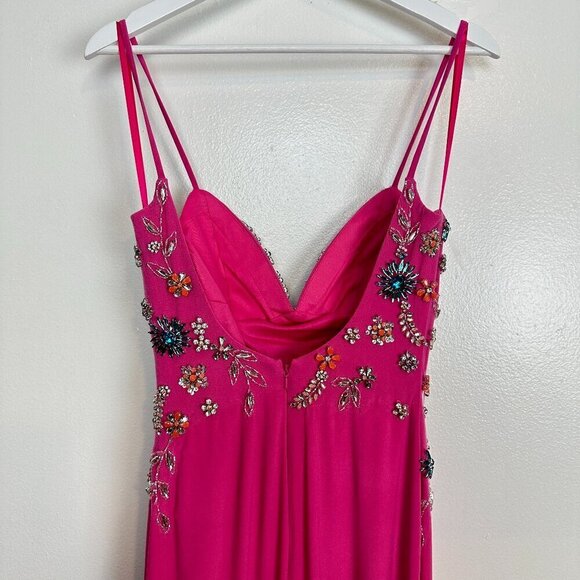 MAC DUGGAL Beaded Floral Detail Side Slit Gown in Candy Pink Size US 0 - Picture 8 of 9